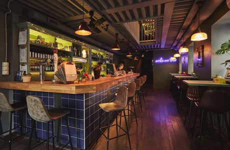 Первый бизнес — в 18 лет! Продано кафе мексиканской кухни