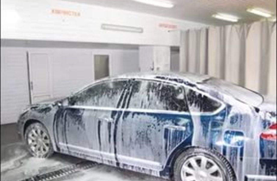 Автомойка в проходном месте на 3 поста