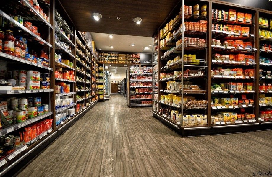 Продуктовый магазин на 1-й линии / работает больше 10-ти лет