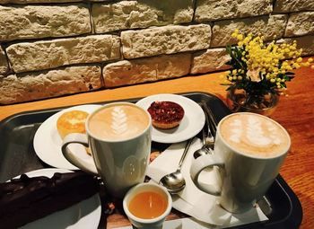 Кофейня и табак с большим пешеходным трафиком