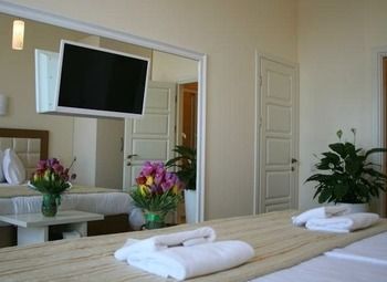 Фото 3 Апарт отель на 11 номеров в центре города / Высокий рейтинг.