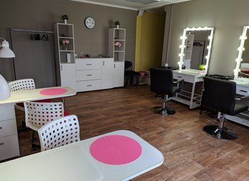 Фото Бьюти коворкинг с постоянными арендаторами