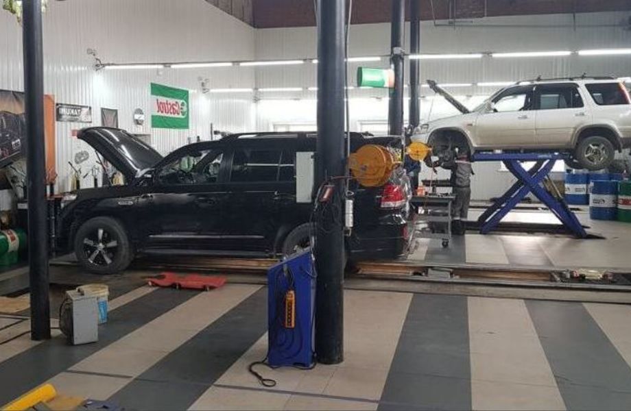 Автосервис с землей в собственность, первая линия у шоссе