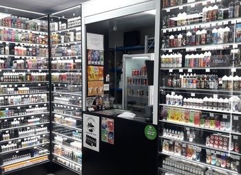 Фото Магазин пива и табачной продукции в густонаселенном жилом районе