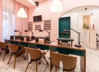 Фото Сеть салонов красоты Бизнес класса в центре Москвы