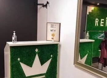 Фото Салона красоты в самом центре Санкт-Петербурга