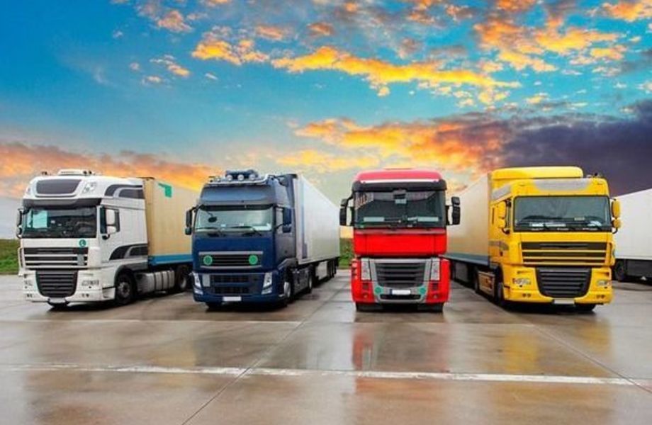 Транспортная компания с автомобилями в собственности