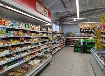 Фото Коммерческое помещение с якорным арендатором / Крупный ритейл