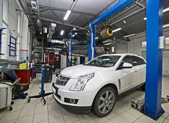 Автосервис на четыре подъемника с шиномонтажом
