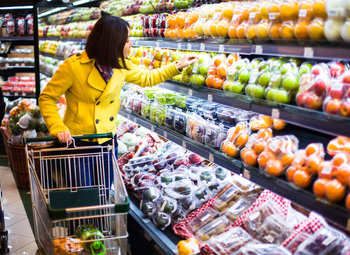 Фото Продуктовый магазин в густозаселенном районе