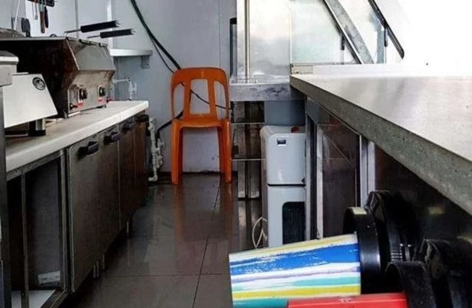Фото 1 Полностью укомплектованный и готовый к работе фудтрак