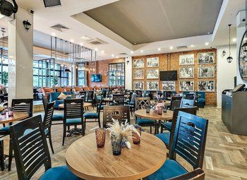 Современный бар-ресторан 300 кв. м. с новым ремонтом