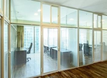 Фото 2 Коммерческое помещение в собственность / Исторический Центр