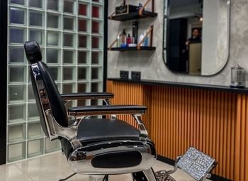 Фото Сеть из двух барбершопов в разных районах Москвы