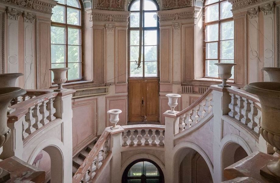 Гостиничный бизнес в Петергофе, в собственность