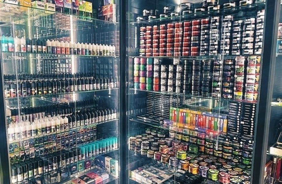 Табачный магазин / Шаговая доступность от метро