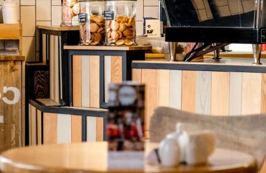 Фото 2 Кафе в отличной локации