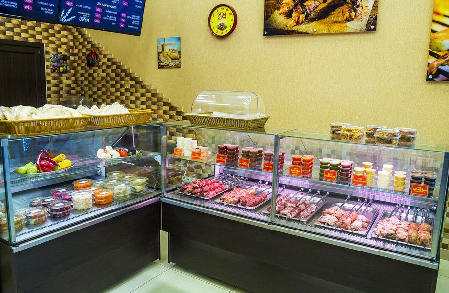 Фото 2 Продуктовый магазин с шашлычной