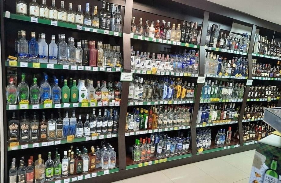 Алкомаркет в густонаселенном райное