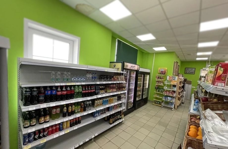 Фото 2 Продуктовый магазин в коттеджном посёлке