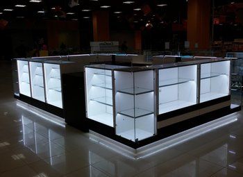 Фото Островок в ТЦ по продаже обедов навынос