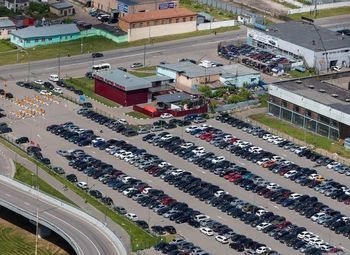 Автостоянка на западе города / Облагороженный участок