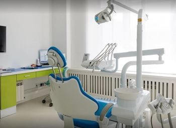 Стоматологическая и косметологическая клиника в собственность