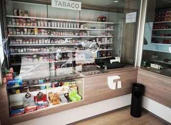 Фото Табачный магазин около метро