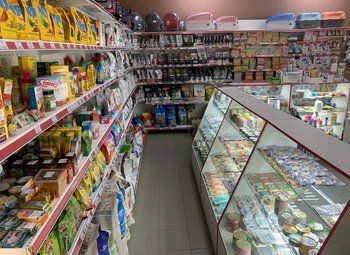 Фото Зоомагазин в проходной локации / 6 лет работы