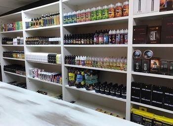 Фото Вейпшоп в центре / топовая локация