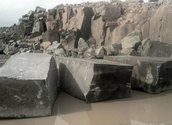 Гранитный карьер / Черный камень