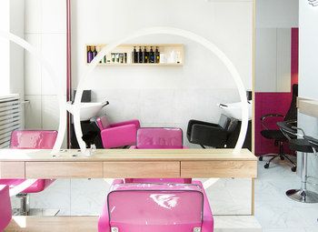 Салон красоты на первой линии / 5 лет работы