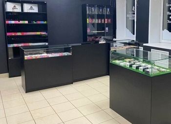 Фото Табачный магазин / Оборудование и товарный остаток