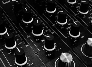 Студия звукозаписи / Выход на крыши Санкт-Петербурга