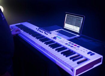 Студия звукозаписи / Выход на крыши Санкт-Петербурга