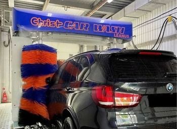 Автомойка на первой линии шоссе / Роботизированная 