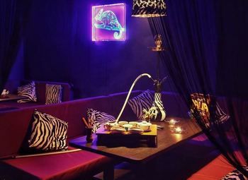 Кальянная в спальном районе/высокая проходимость