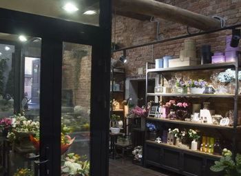 Цветочная мастерская в центре города
