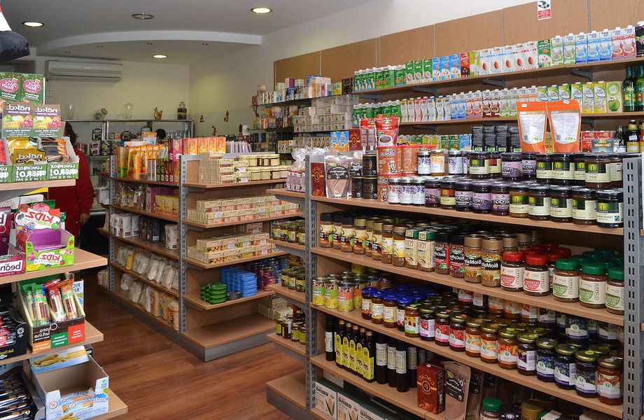 Магазин продуктов на западе города