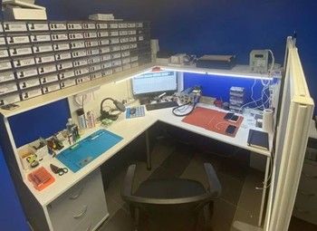 Фото Сервисный центр по ремонту техники Apple в самом центре Москвы