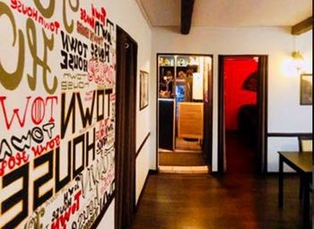 Кафе-пиццерия в центре города / 8 лет работы