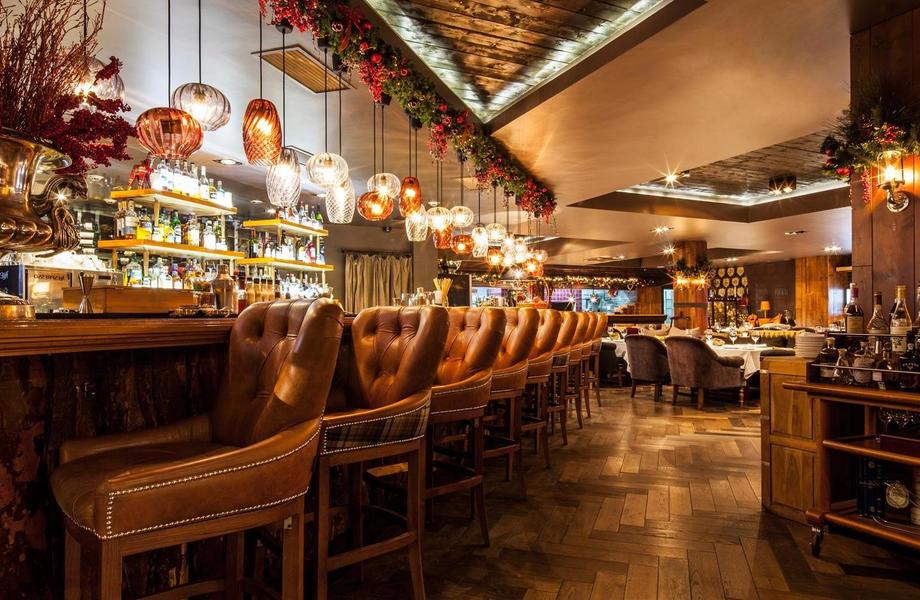 Ресторан в локации с высокой проходимостью / Дизайнерский ремонт