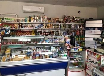 Фото Продуктовый магазин на севере города