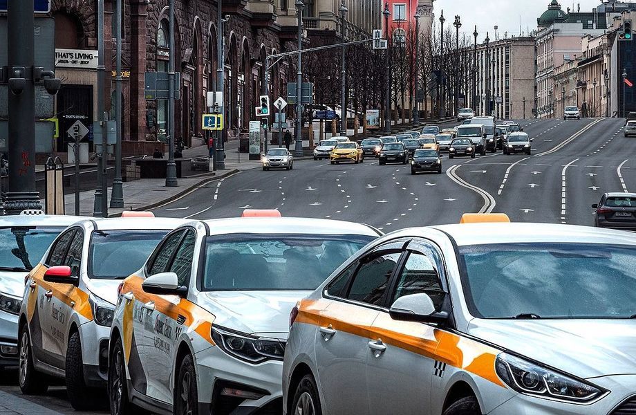 Фото 2 Таксопарк / Парк автомобилей в собственность