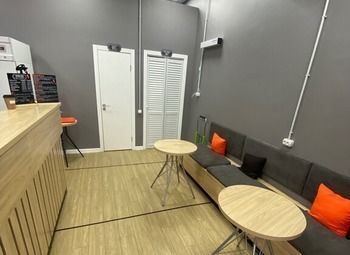 Фото 2 Шаверма в проходном месте /  Отдельное здание