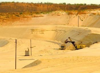 Действующий карьер в Ленинградской области 