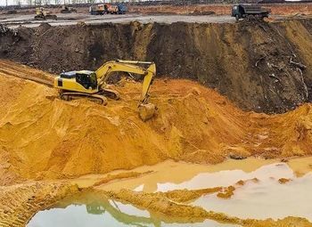 Действующий карьер в Ленинградской области 