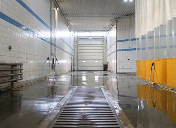 Фото Автомоечный комплекс у шоссе / Арендный бизнес с договором от КИО