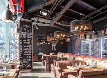 Кафе Японской Итальянской кухни / В ТЦ