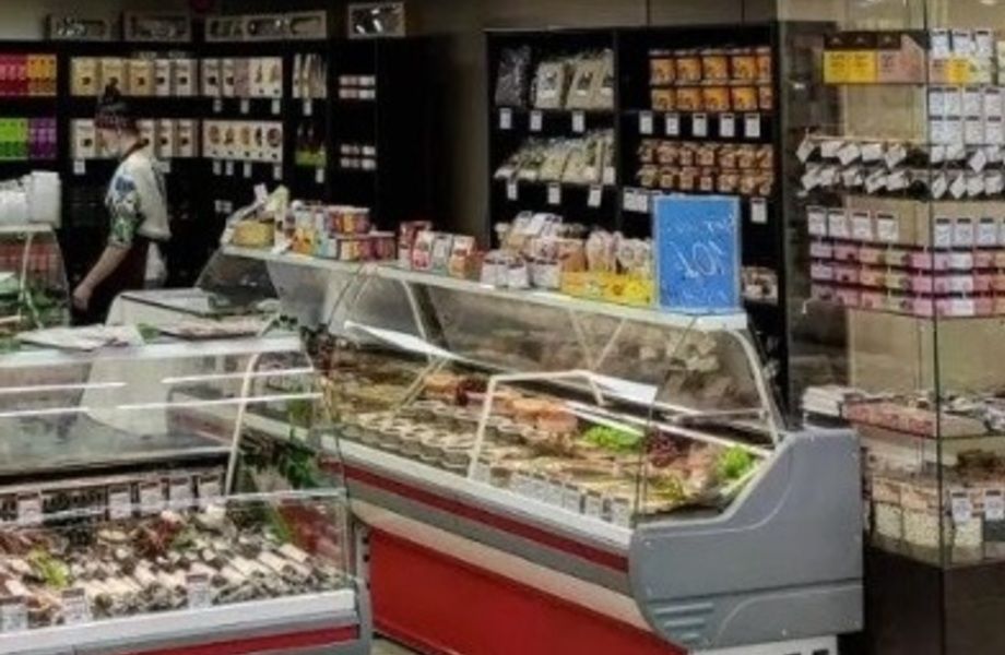Фото 3 Магазин по продаже фермерских мясных изделий